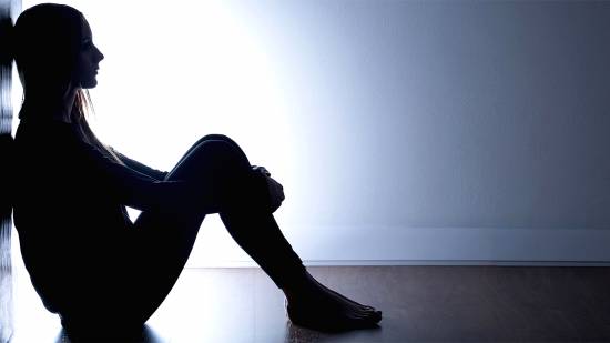 Γυναίκες & κατάθλιψη: Οι ώρες δουλειάς που αυξάνουν τον κίνδυνο