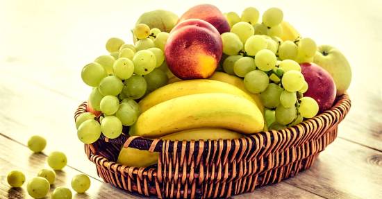 Δίαιτα: Τα 7 φρούτα που βοηθάνε στην απώλεια βάρους